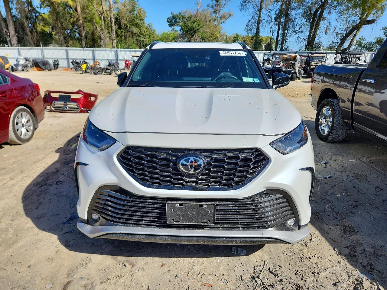 2024 TOYOTA HIGHLANDER