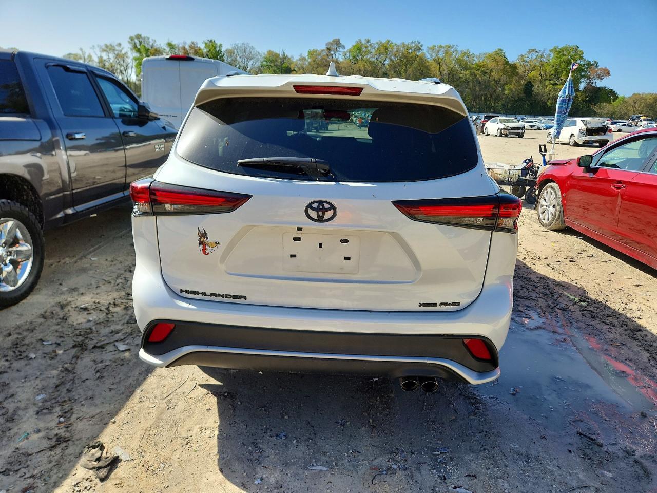 2024 TOYOTA HIGHLANDER