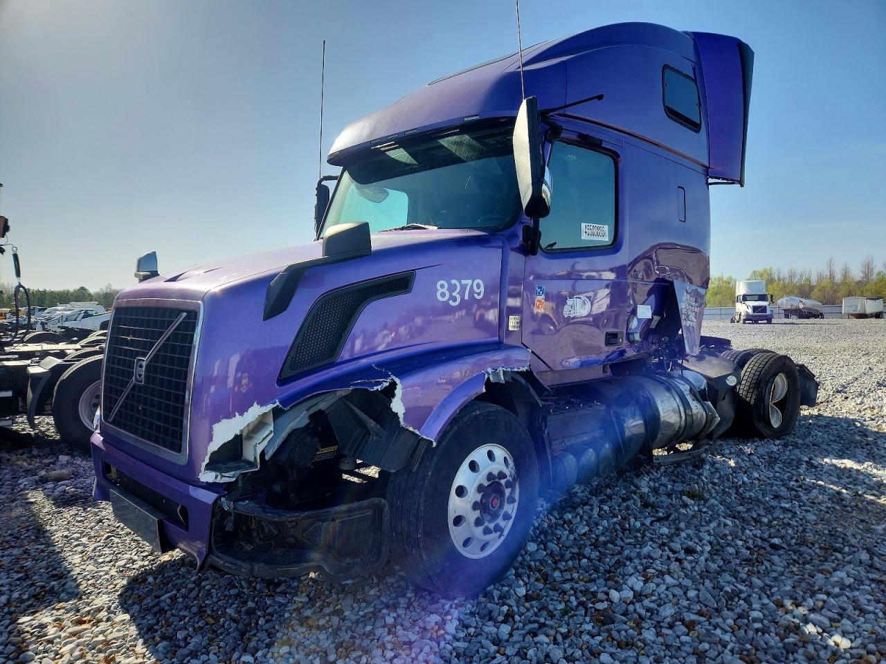 2015 VOLVO VN