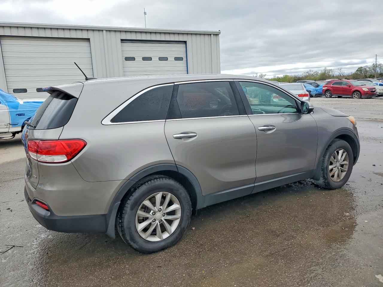 2017 KIA SORENTO