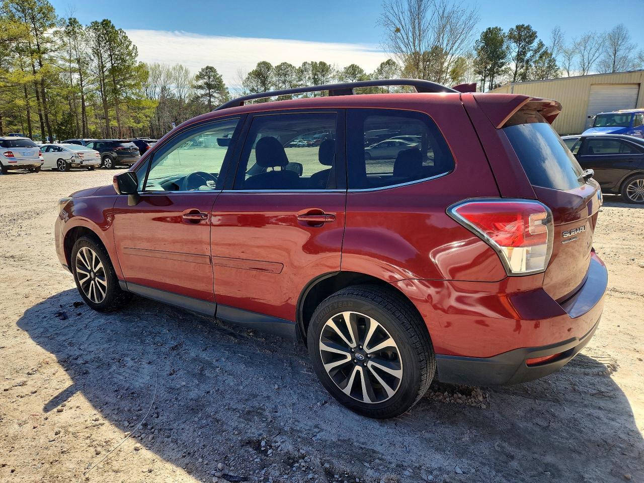 2017 SUBARU FORESTER