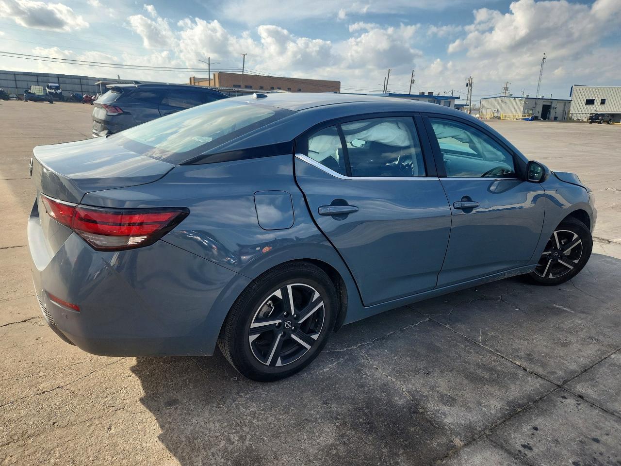 2025 NISSAN SENTRA