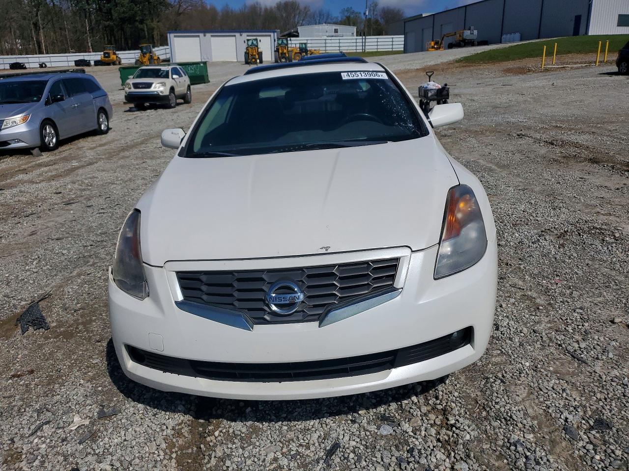 2009 NISSAN ALTIMA