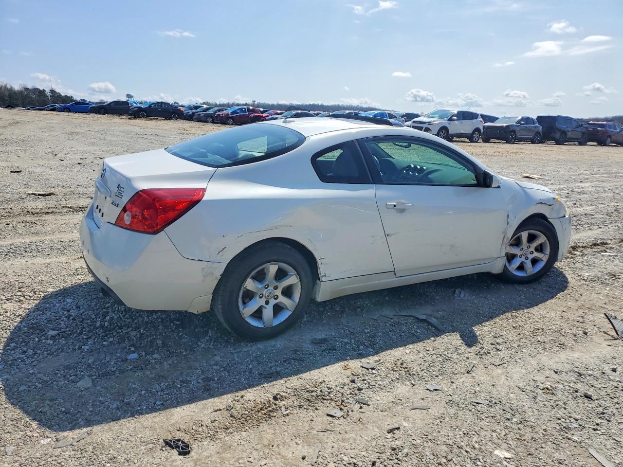 2009 NISSAN ALTIMA