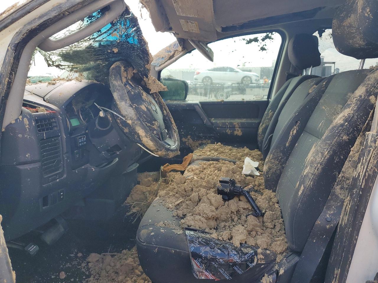 2008 NISSAN TITAN