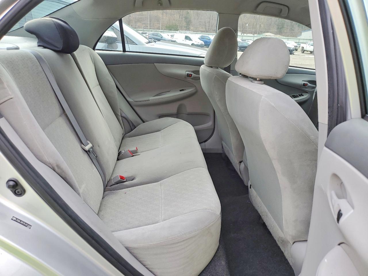 2009 TOYOTA COROLLA