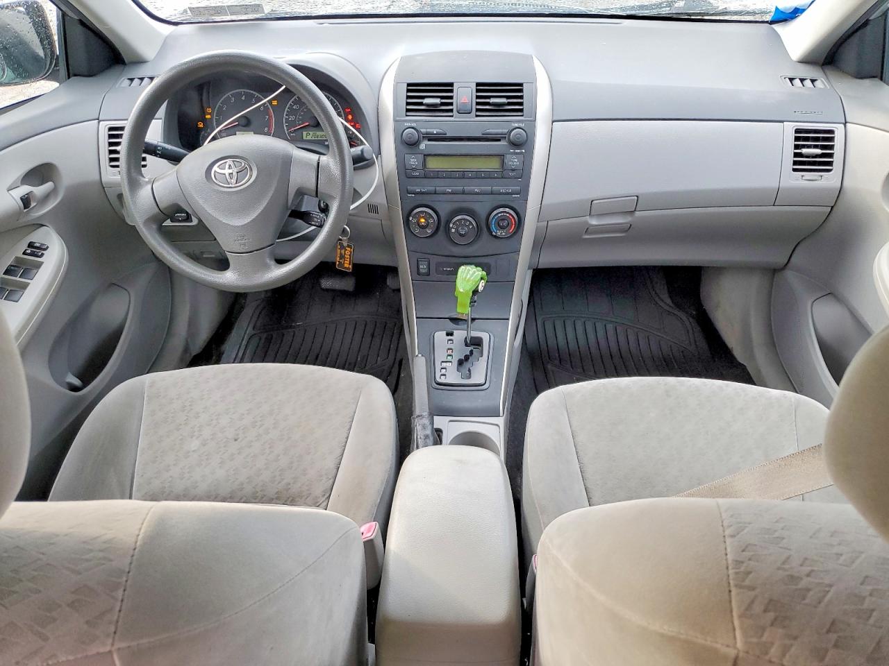 2009 TOYOTA COROLLA