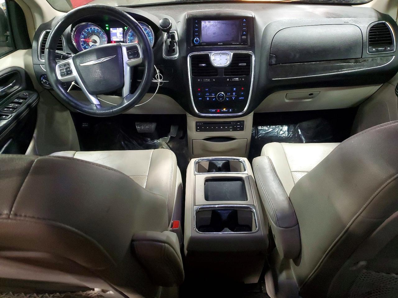 2012 CHRYSLER MINIVAN