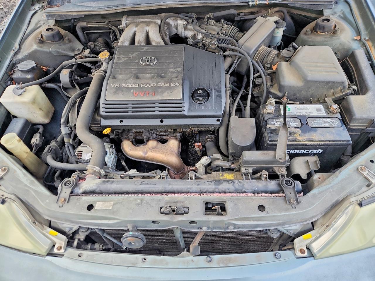 2004 TOYOTA AVALON