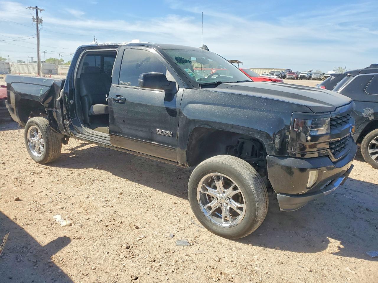 2017 CHEVROLET SILVERADO
