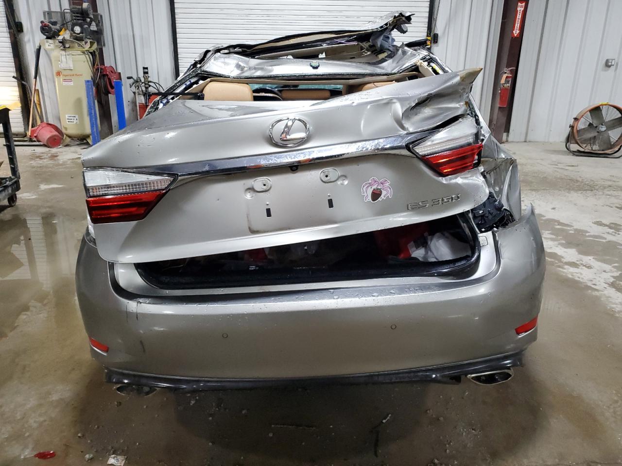 2016 LEXUS ES350