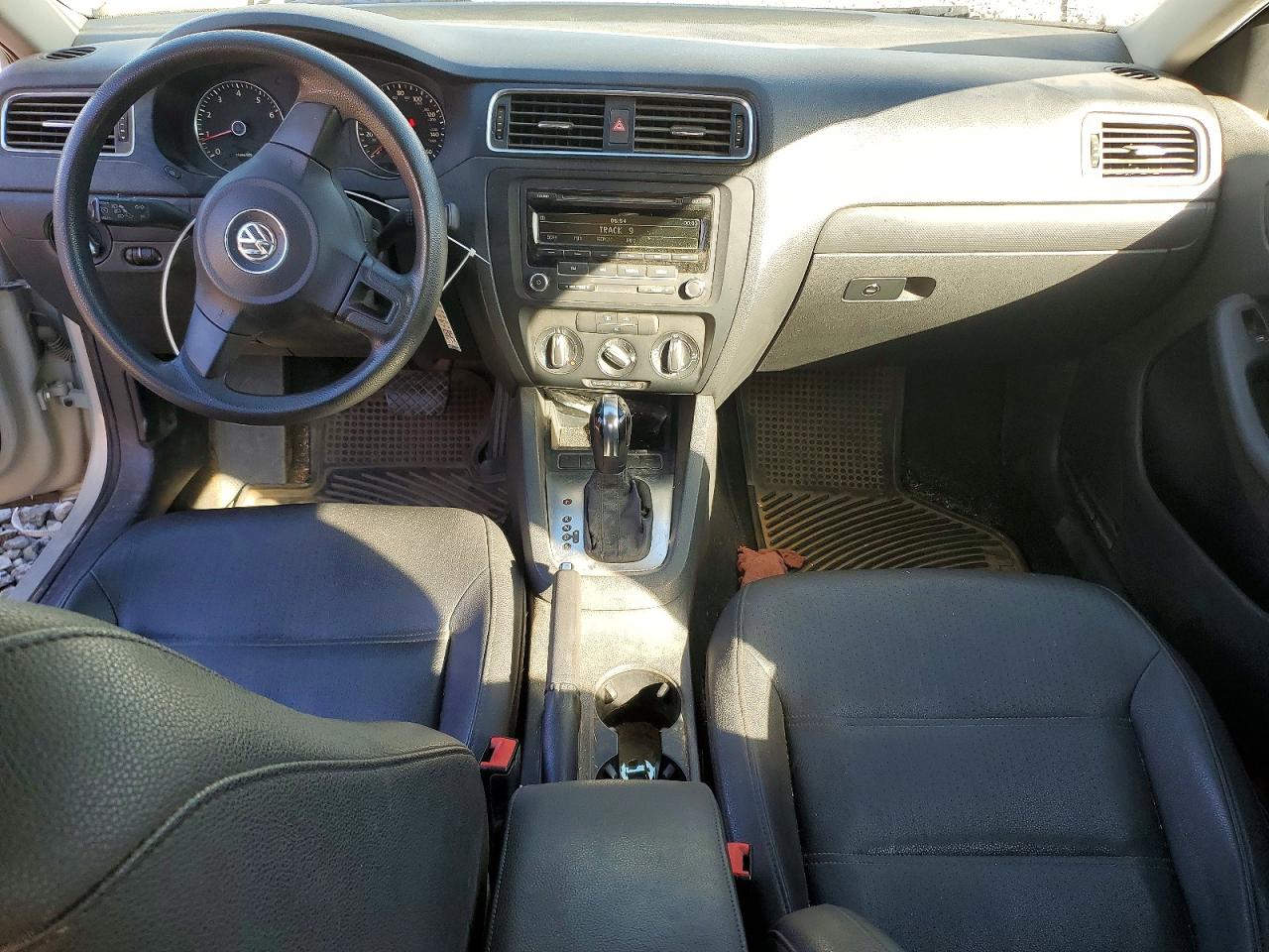 2012 VOLKSWAGEN JETTA