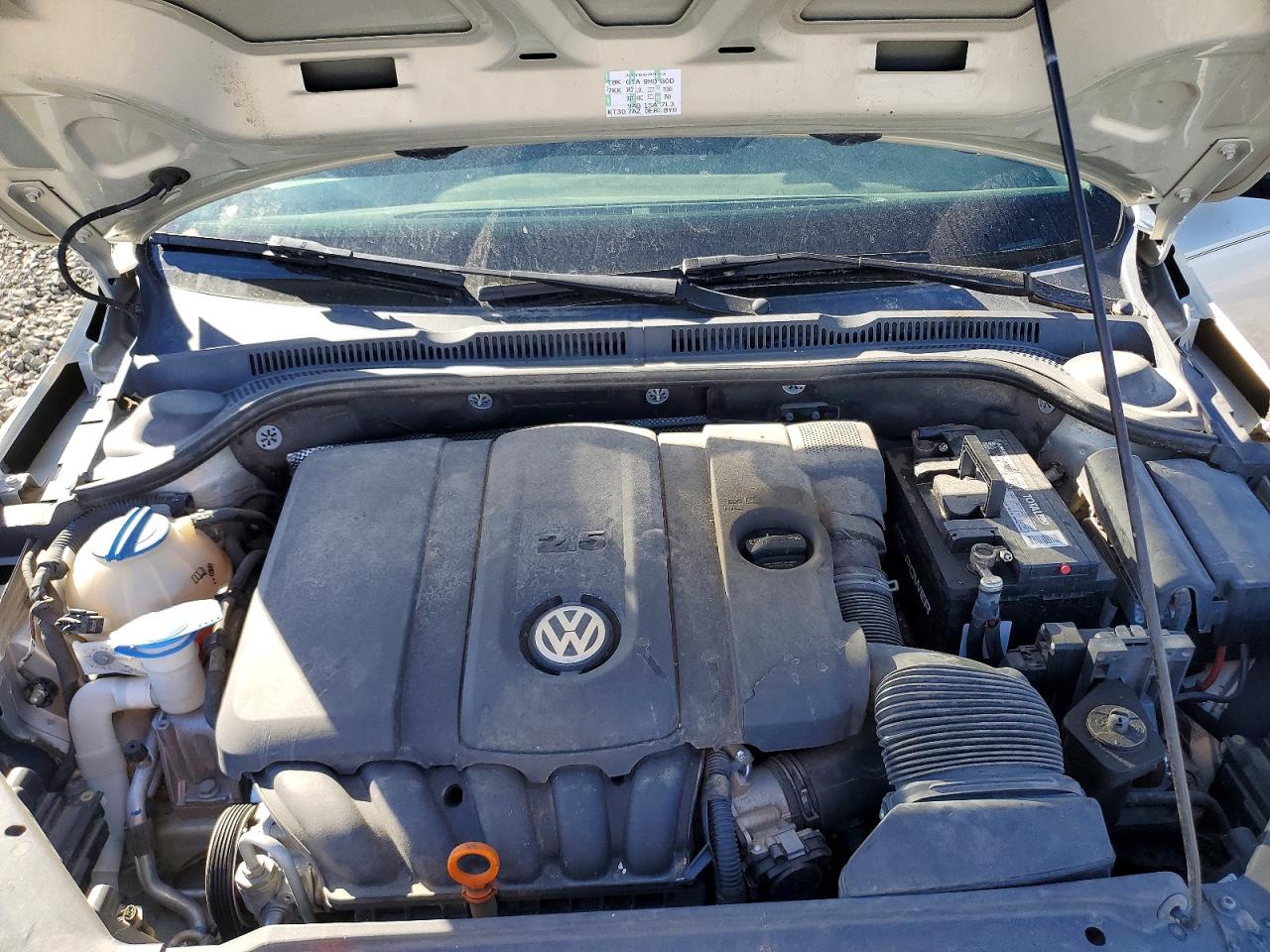 2012 VOLKSWAGEN JETTA