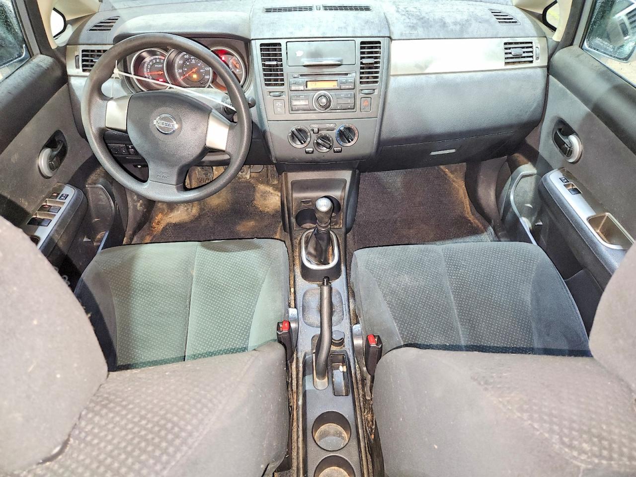 2012 NISSAN VERSA
