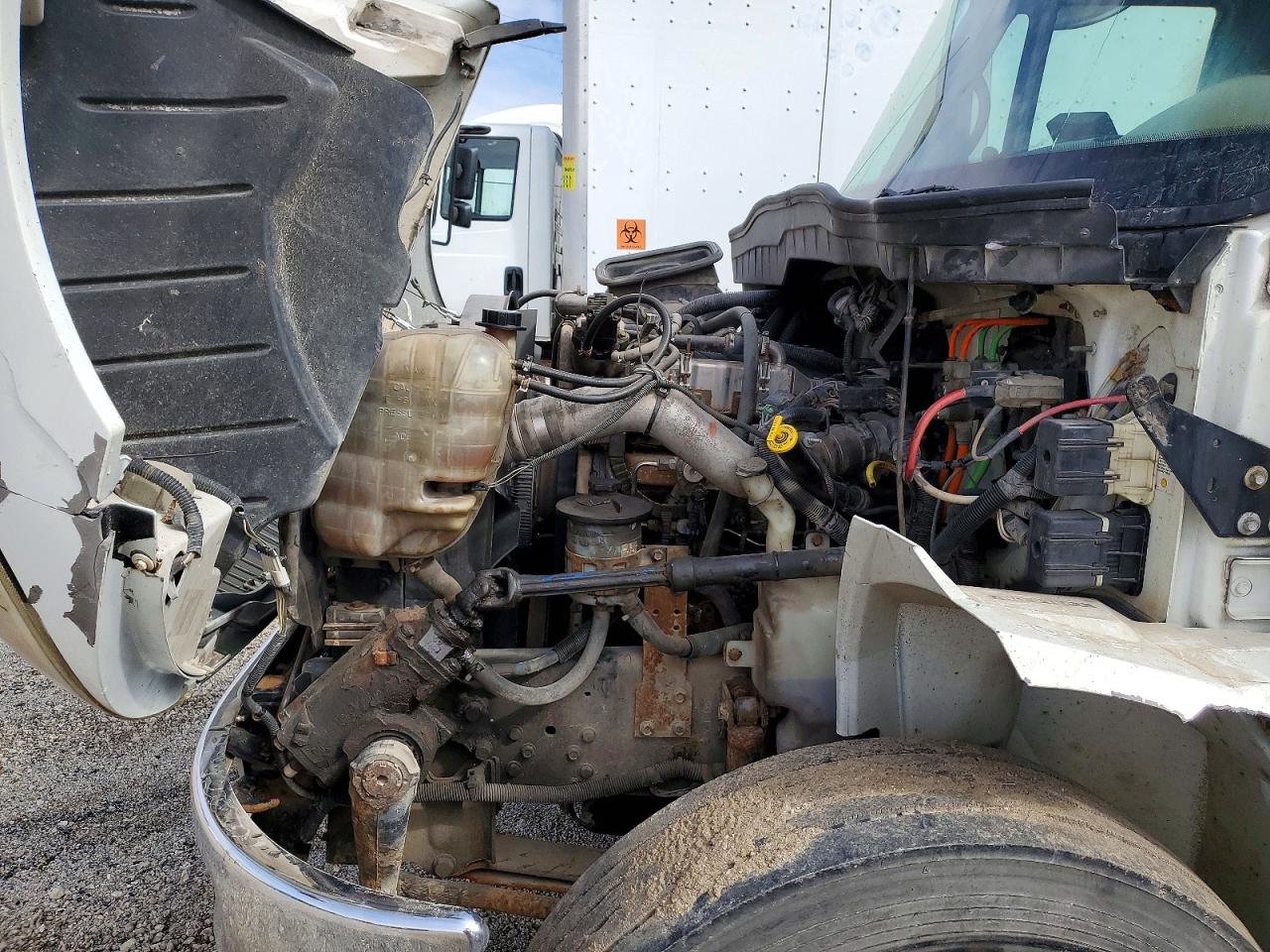 2010 INTERNATIONAL 4000 SERIE