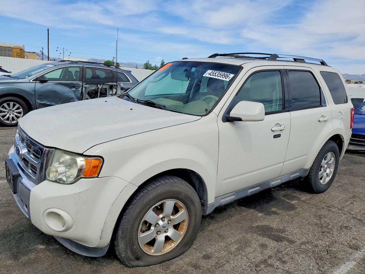 2010 FORD ESCAPE