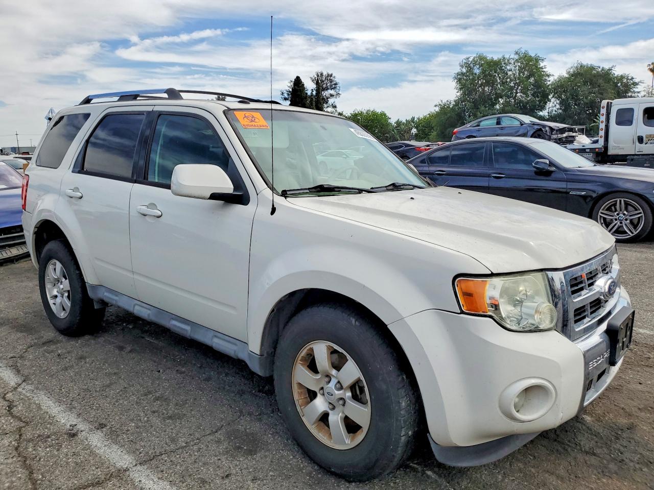 2010 FORD ESCAPE