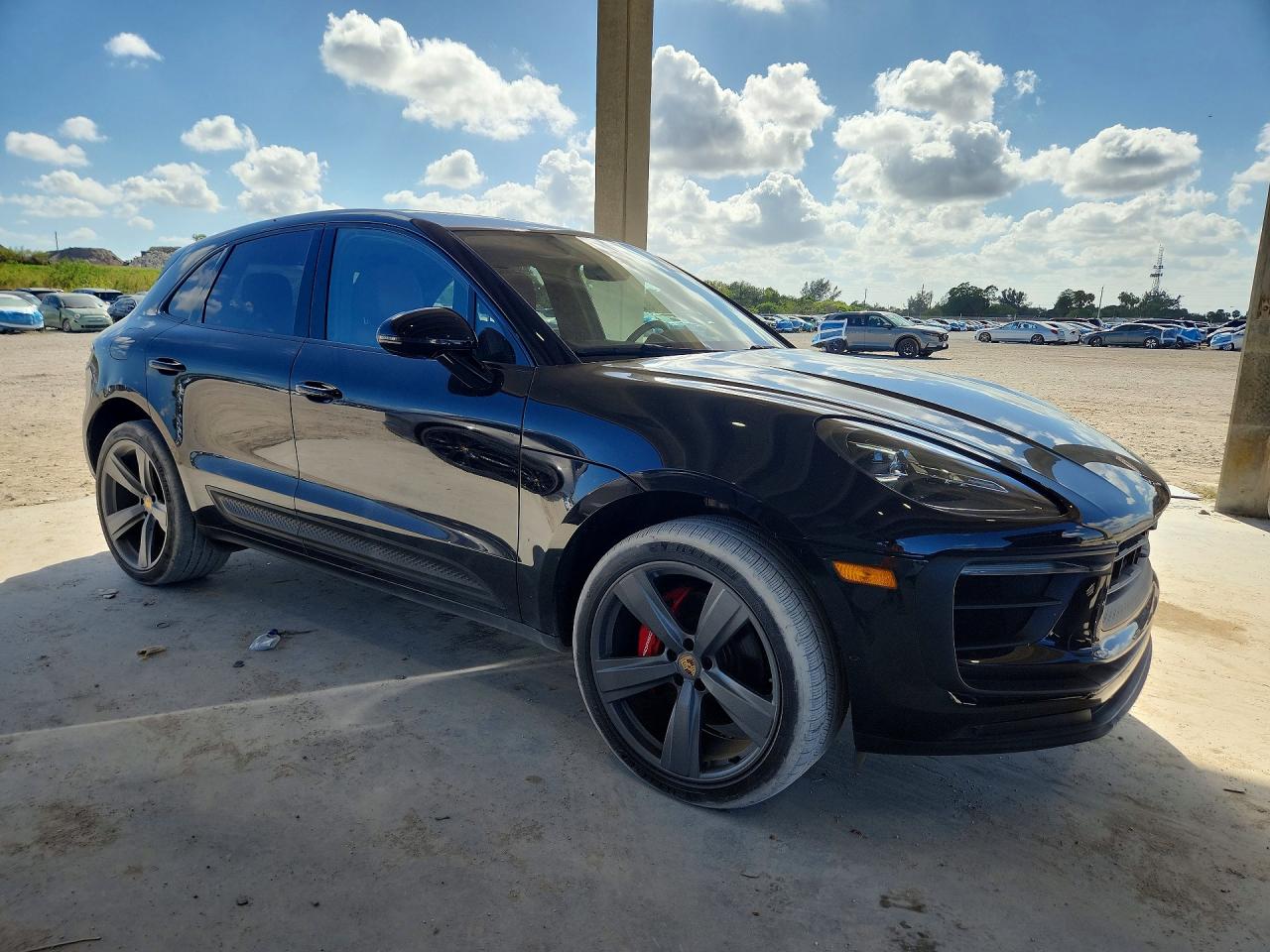 2023 PORSCHE MACAN