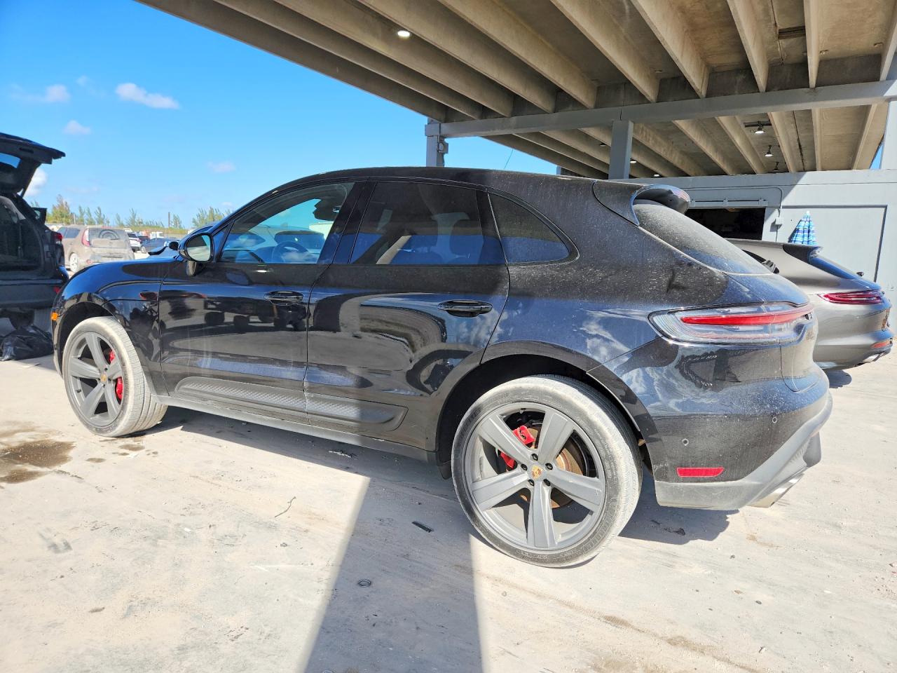2023 PORSCHE MACAN