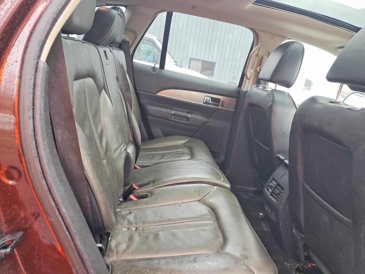 2012 LINCOLN TOWNHOUSE MKX