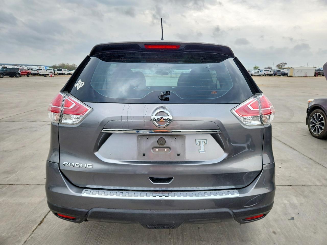 2016 NISS ROGUE