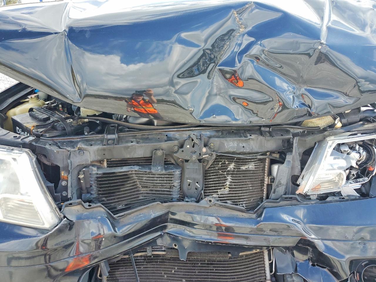 2016 NISSAN FRONTIER