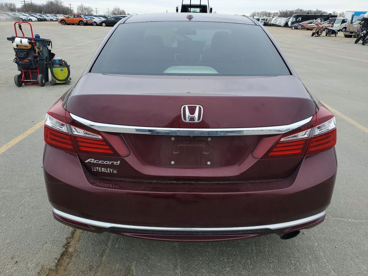 2017 HONDA ACCORD