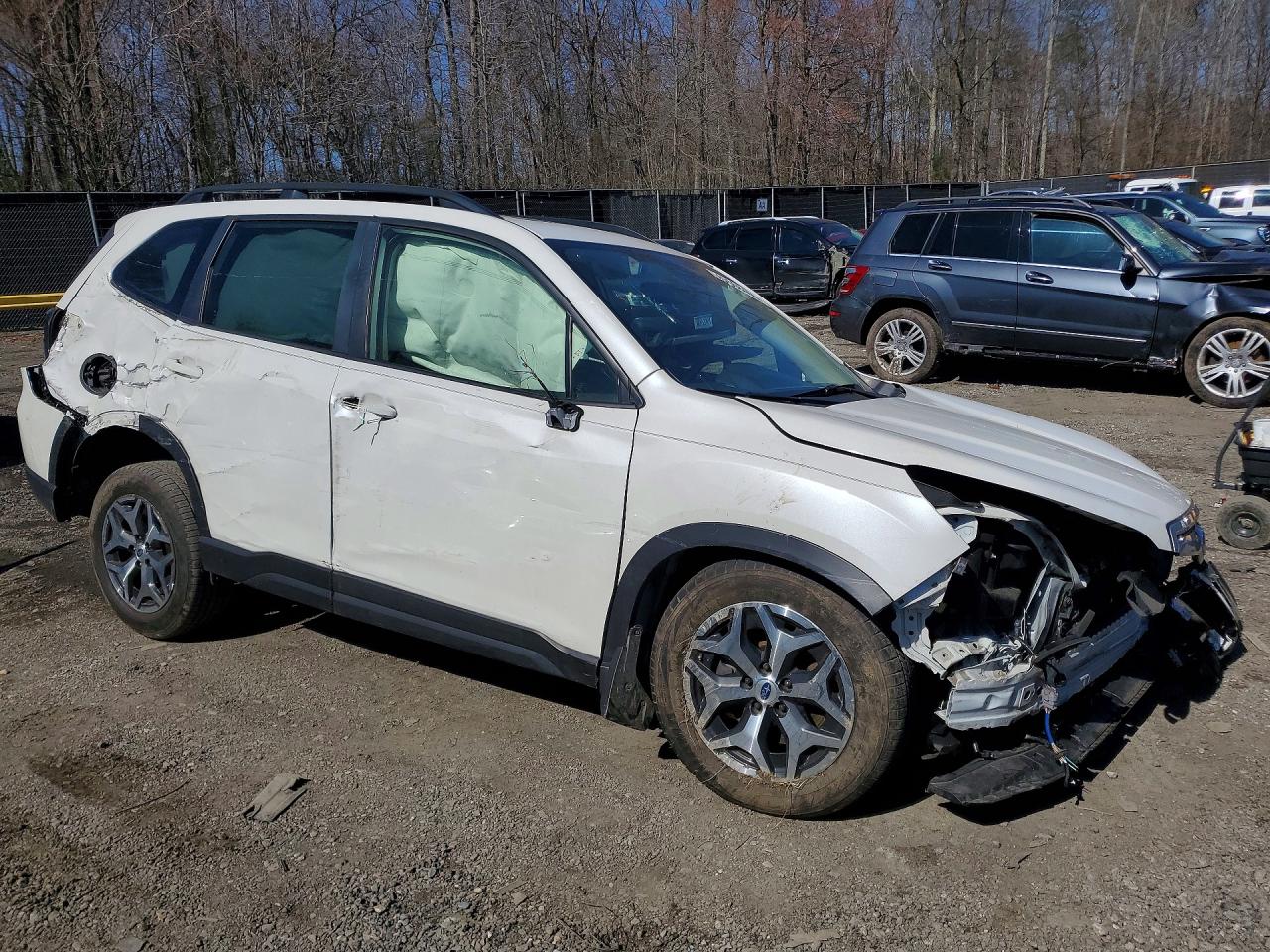 2021 SUBARU FORESTER