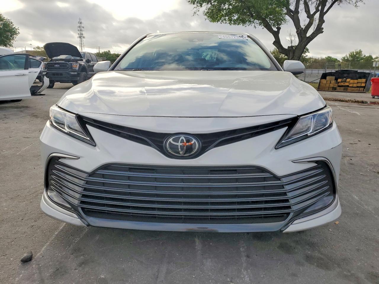 2023 TOYOTA CAMRY