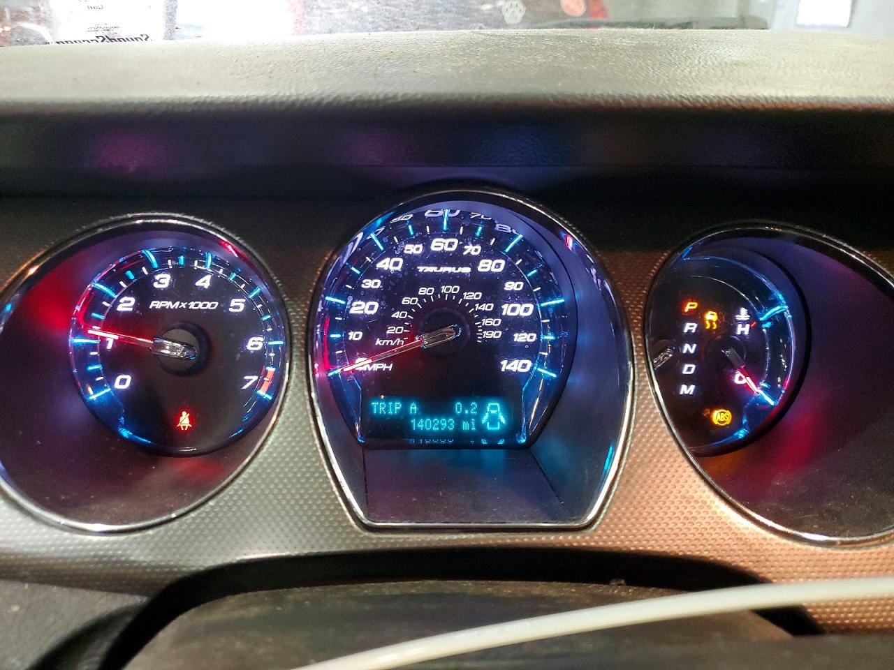2011 FORD TAURUS
