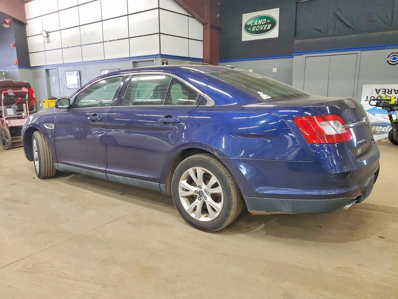 2011 FORD TAURUS