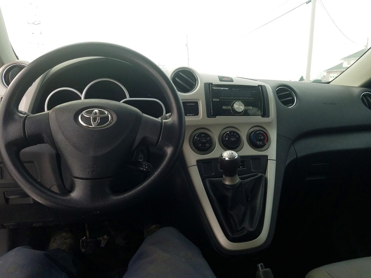 2010 TOYOTA MATRIX