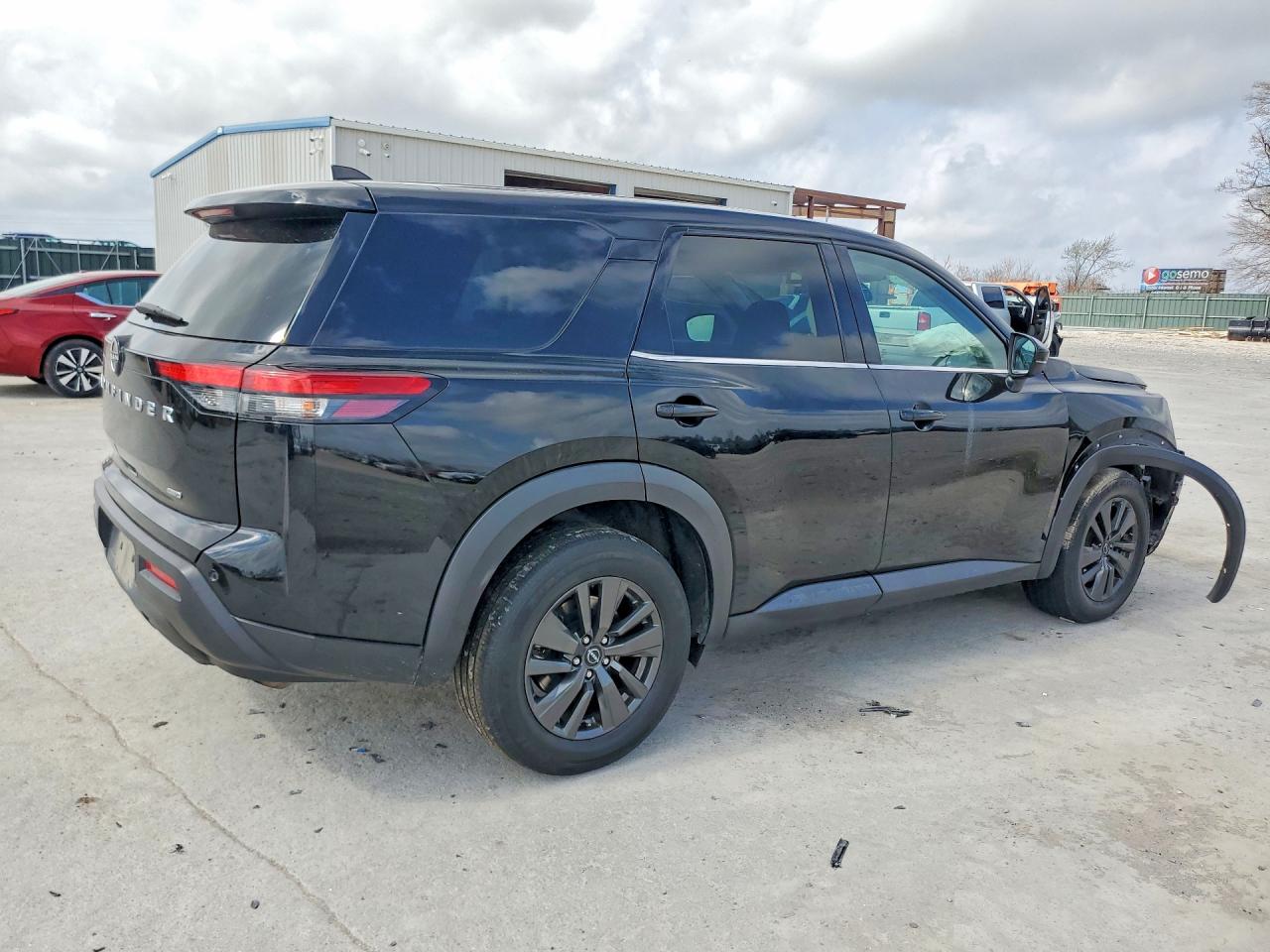 2022 NISSAN PATHFINDER