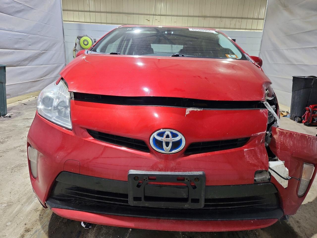 2015 TOYOTA PRIUS
