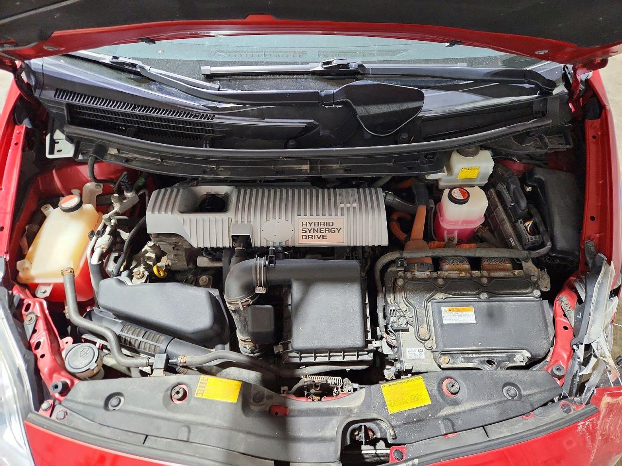 2015 TOYOTA PRIUS