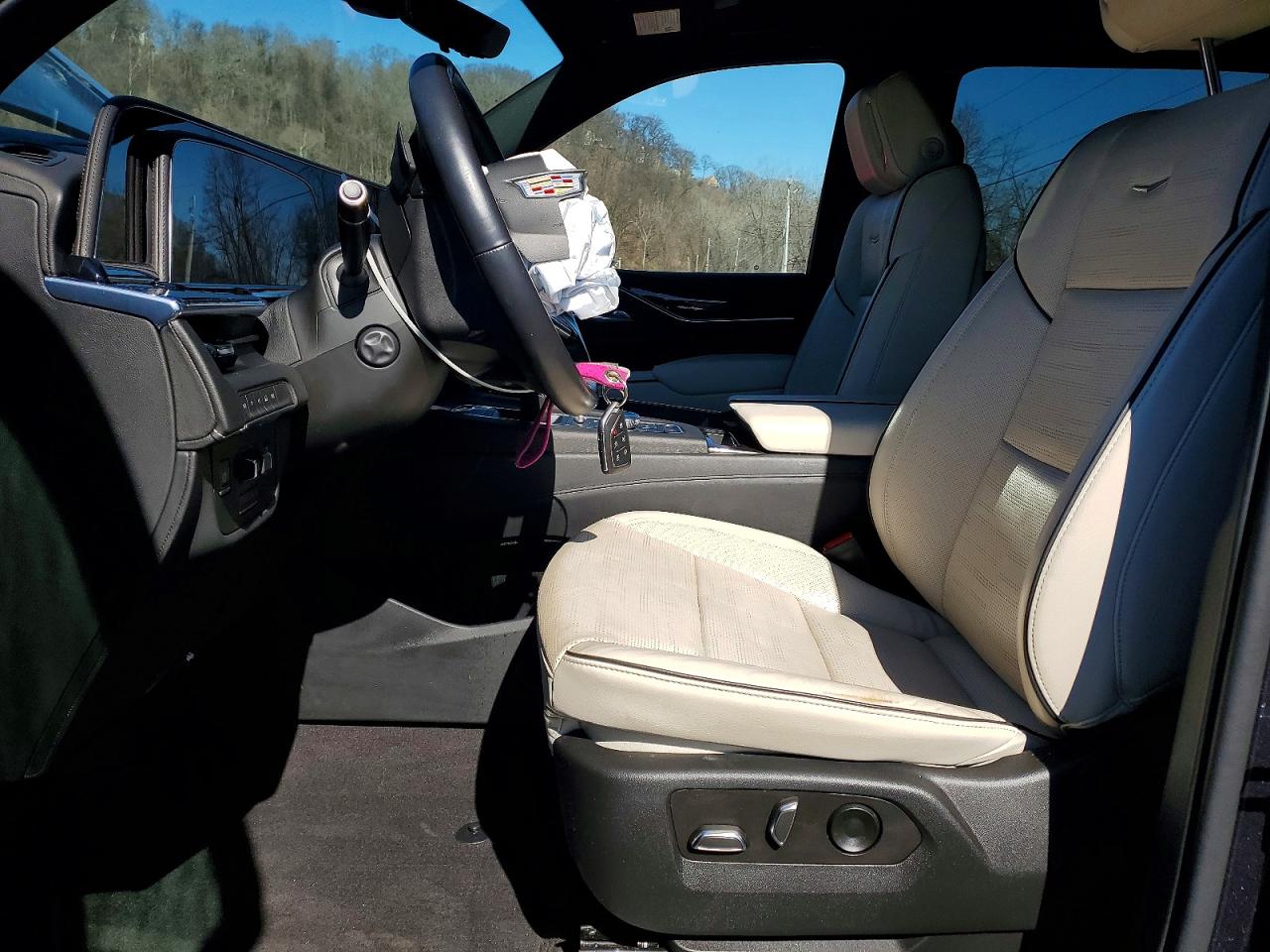 2022 CADILLAC ESCALADE