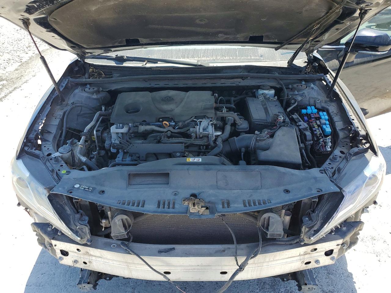 2020 TOYOTA CAMRY