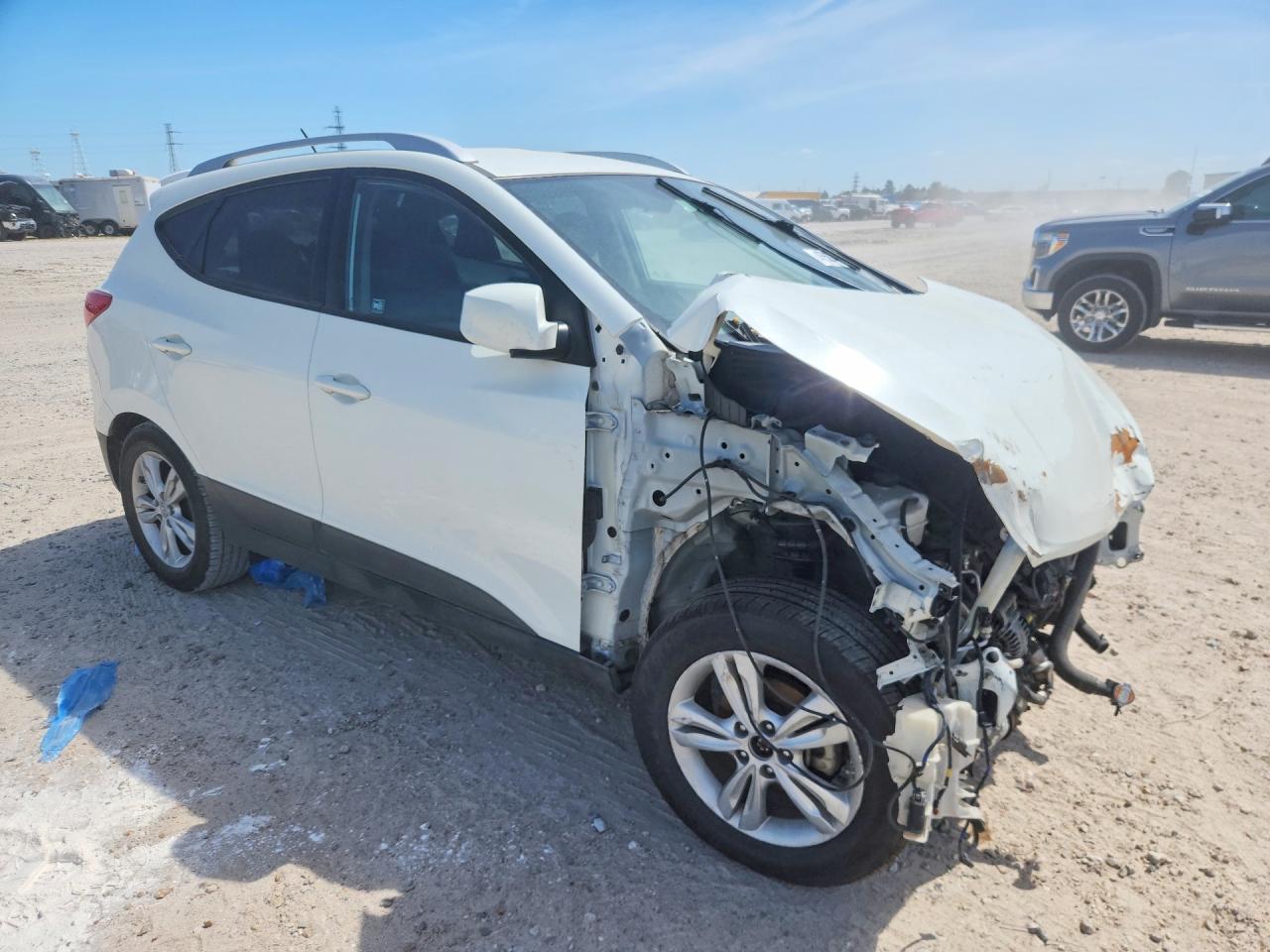 2011 HYUNDAI TUCSON