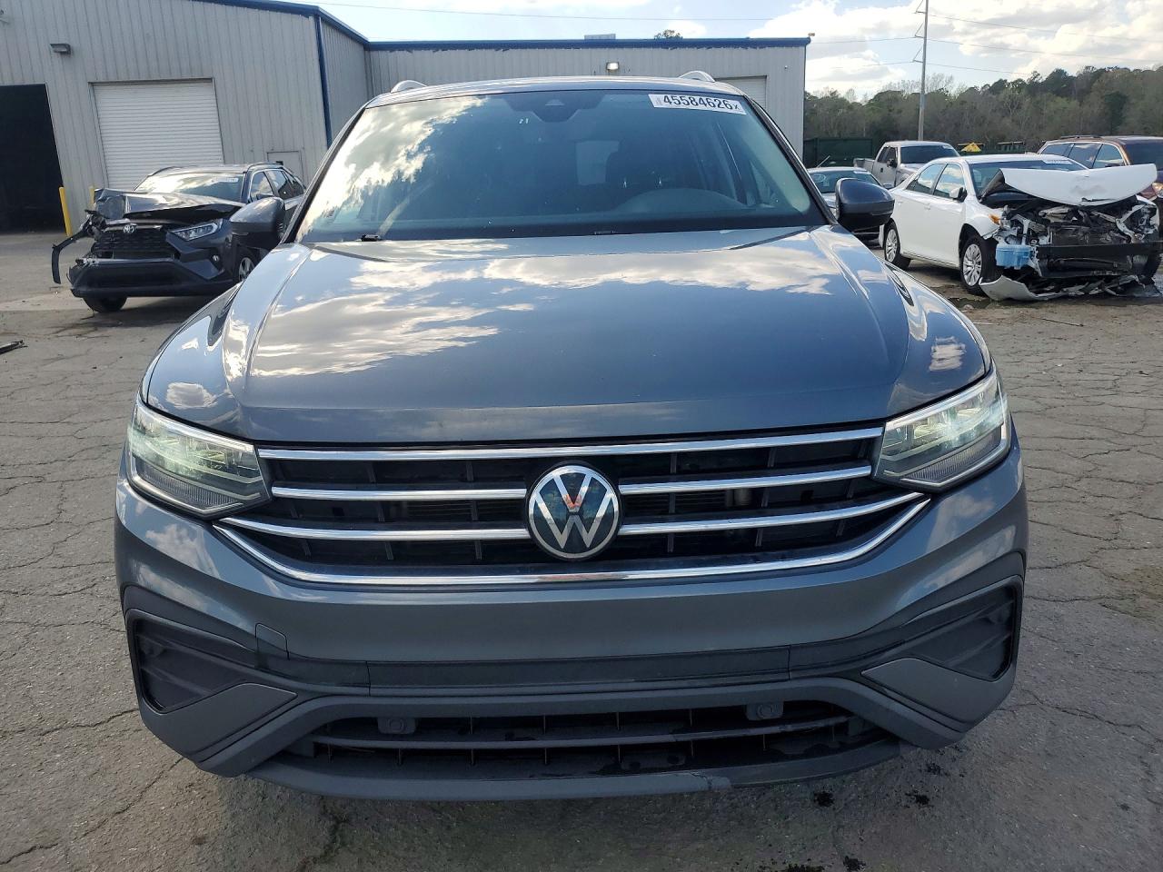 2022 VOLKSWAGEN TIGUAN