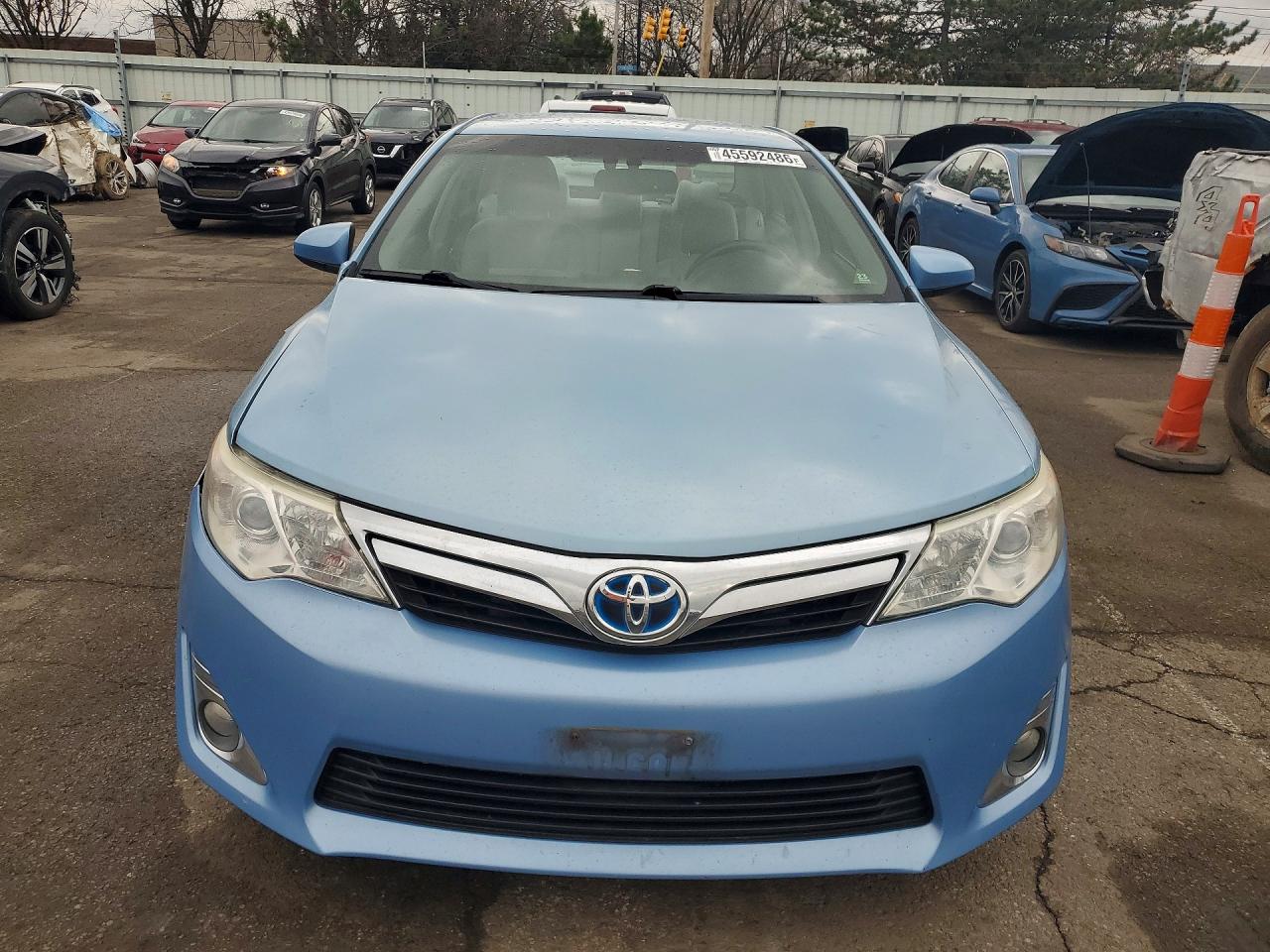 2013 TOYOTA CAMRY SOLA