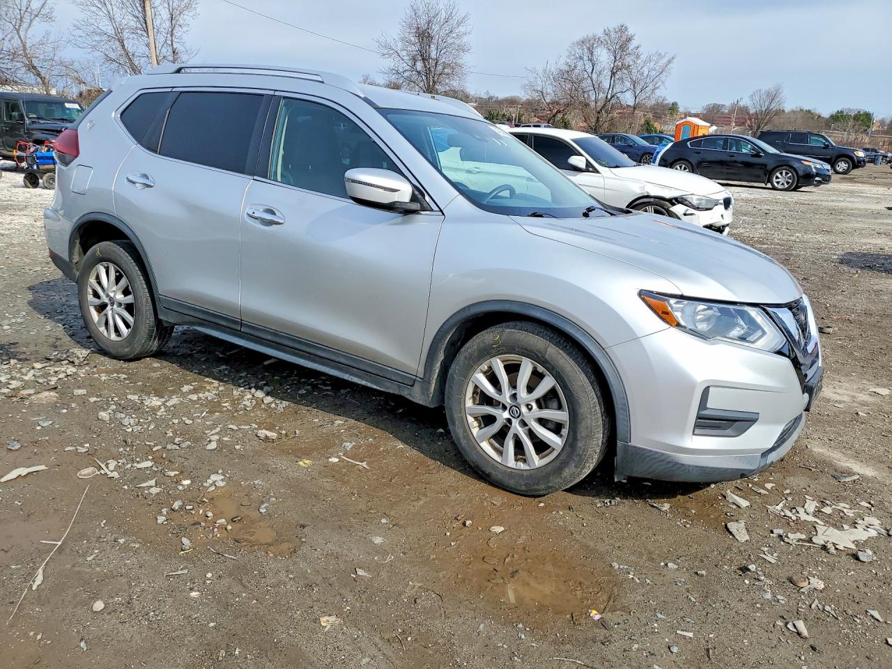 2019 NISSAN ROGUE