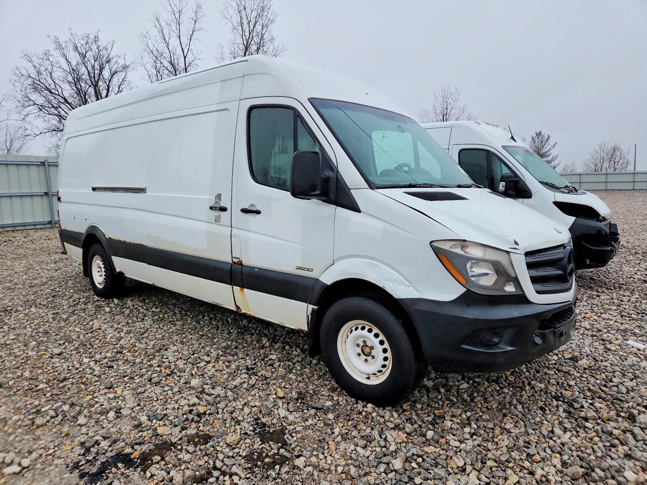 2014 MERCEDES BENZ SPRINTER