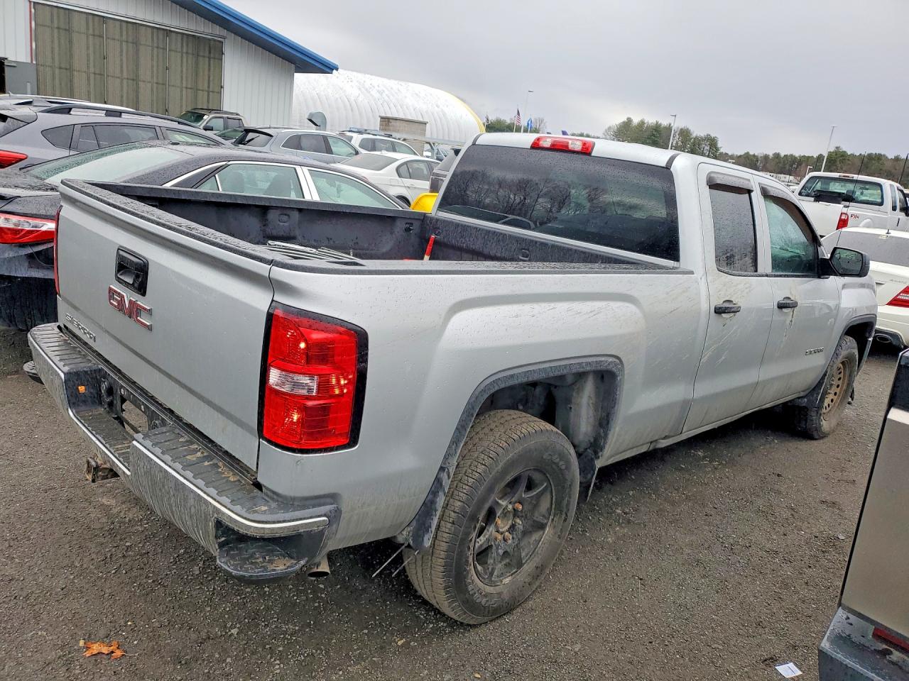 2018 GMC SIERRA