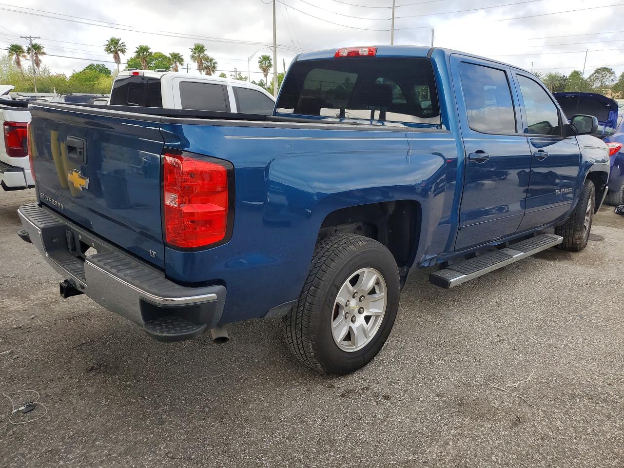 2018 CHEVROLET SILVERADO