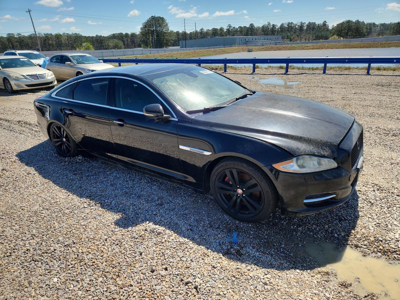 2011 JAGUAR XJ