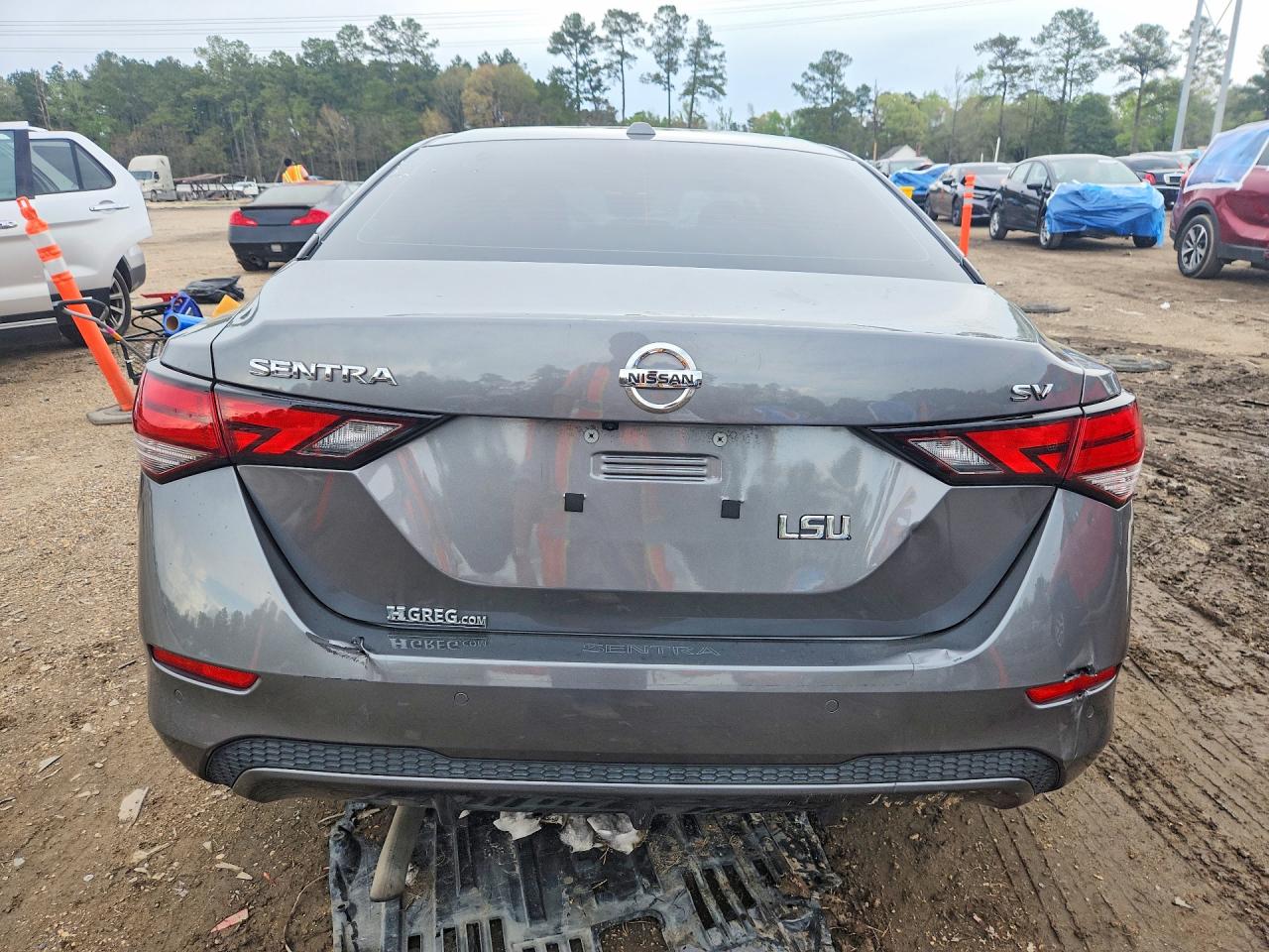 2023 NISSAN SENTRA