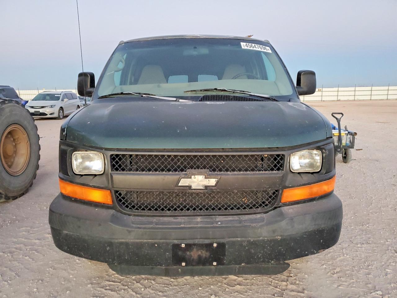 2004 CHEV EXPRESS