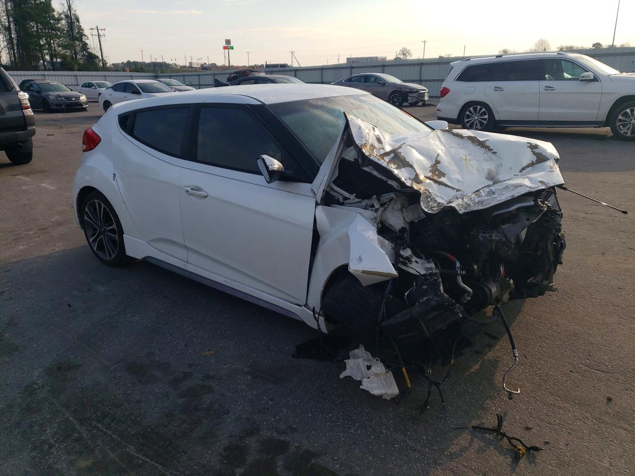 2016 HYUNDAI VELOSTER