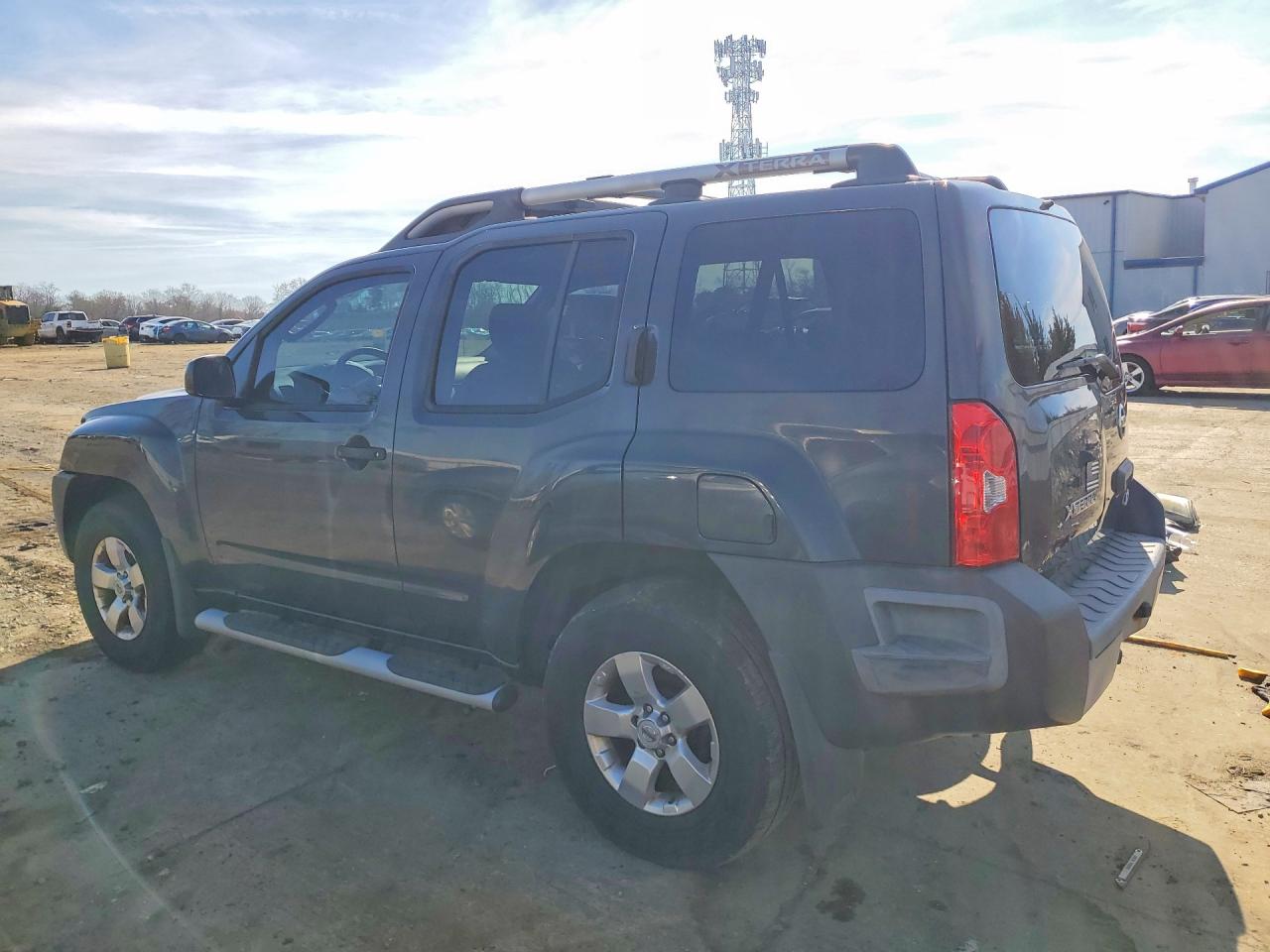 2010 NISSAN XTERRA