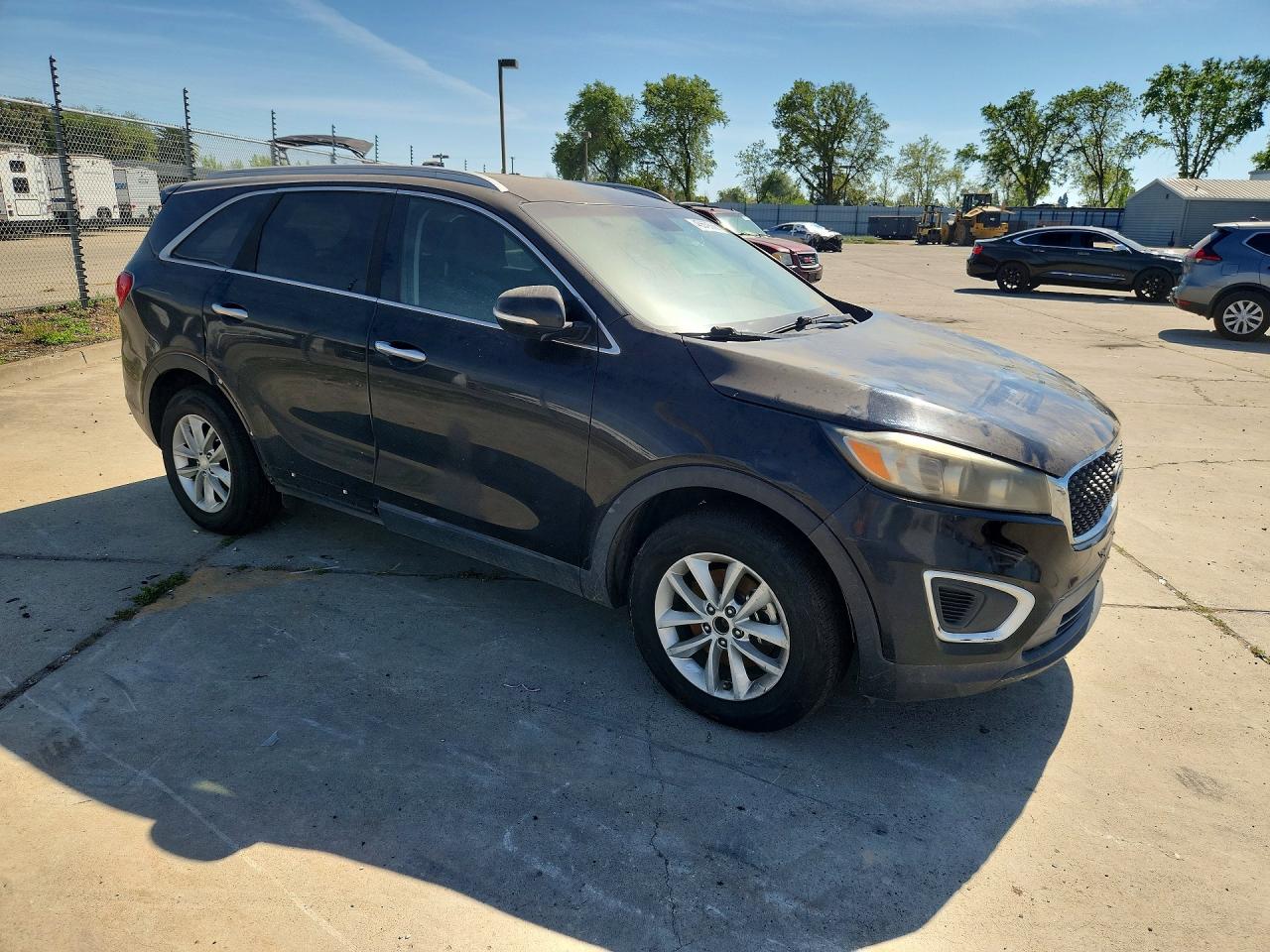 2016 KIA SORENTO